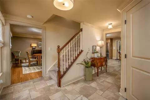 2411 Willow Dr, Export, PA 15632 photo 4