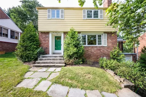 127 E Bruceton Rd, Pittsburgh, PA 15236