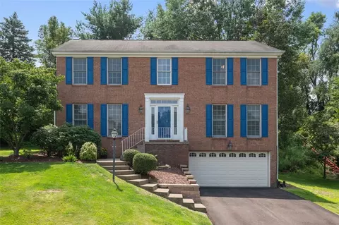 107 Tiffany Ridge Dr, Coraopolis, PA 15108
