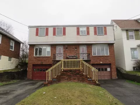2827-2829 Willett Rd, Pittsburgh, PA 15227