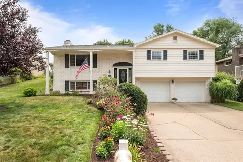 245 Knickerbocker Dr, Pittsburgh, PA 15235