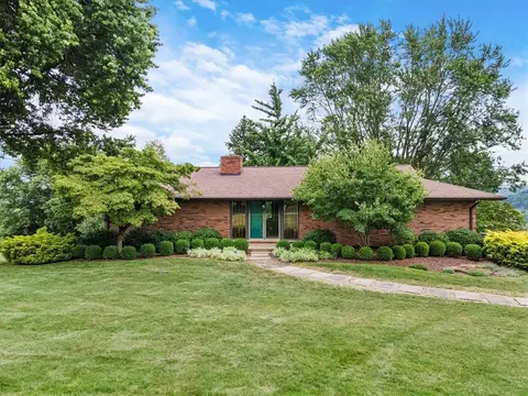 321 Primrose Dr, Sarver, PA 16055