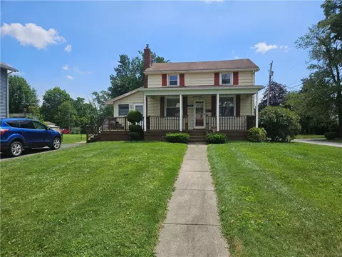 345 W Venango St, Mercer, PA 16137
