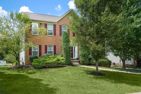 1607 Settlers Dr, Sewickley, PA 15143