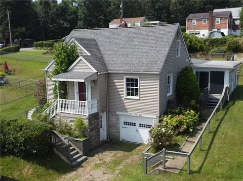 1403 Cedar Way, South Heights, PA 15081