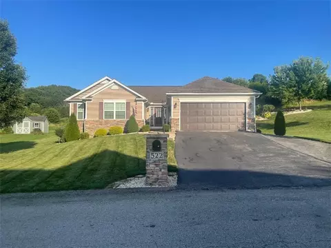 522 Renee Dr, Latrobe, PA 15650