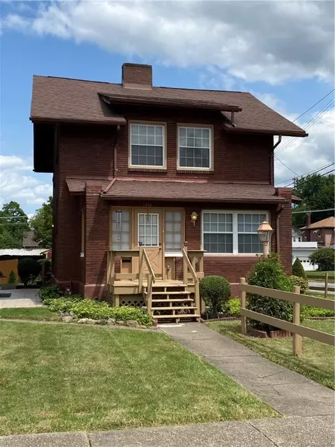 1418 Farrell Ter, Farrell, PA 16121