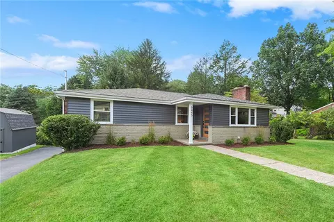 9445 Magellan Dr, Pittsburgh, PA 15237