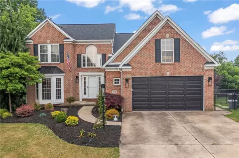 115 W Chevalier Ct, Eighty Four, PA 15330