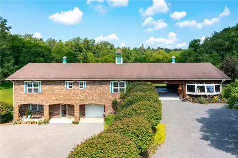 7565 Franklin Rd, Cranberry Township, PA 16066