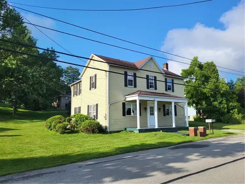 1604 Latrobe-derry Rd, Loyalhanna, PA 15661