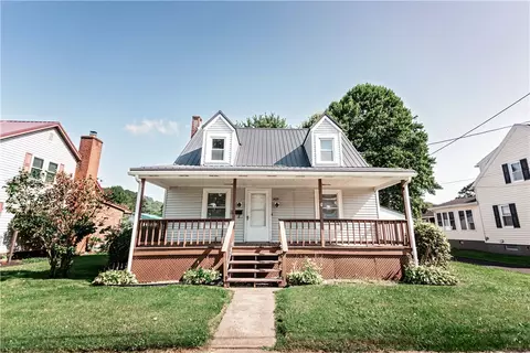 1425 Washington St, Indiana, PA 15701