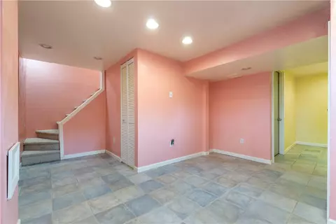 209 Cobb Ave, Pittsburgh, PA 15205 photo 19