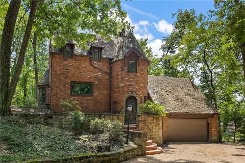 620 W Waldheim Rd, Pittsburgh, PA 15215