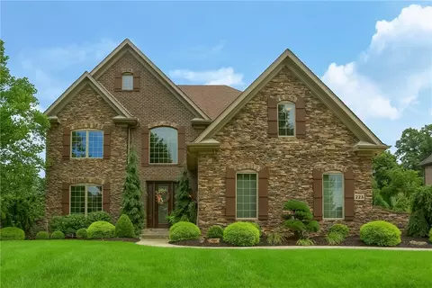 223 Longbow Ln, Mars, PA 16046