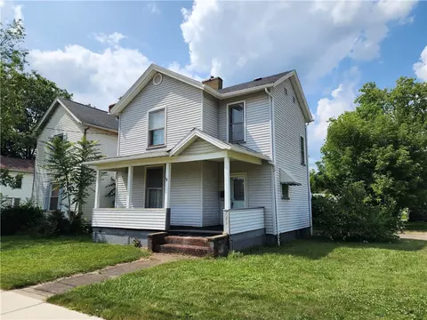 721 Countyline St, New Castle, PA 16101