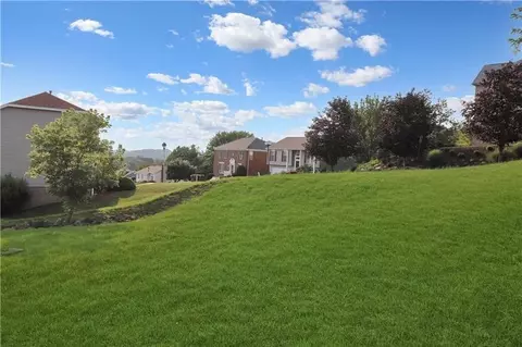 0 Foxwood Ln, Pittsburgh, PA 15220