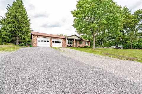 137 Starr Rd, Cheswick, PA 15024