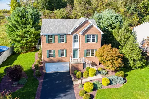 1003 Fairfield Ln, Mcdonald, PA 15057