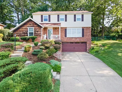 145 N Jamestown, Coraopolis, PA 15108