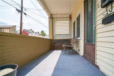 1828 Cecil St, Pittsburgh, PA 15215 photo 3