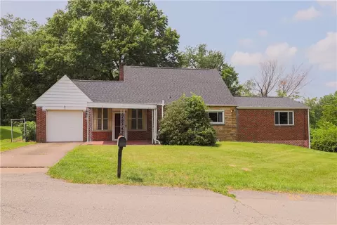 21 Wallace Rd, Pittsburgh, PA 15209