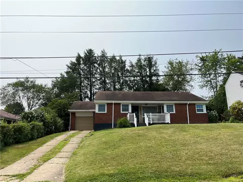 1105 Summerset Dr, Mckeesport, PA 15135