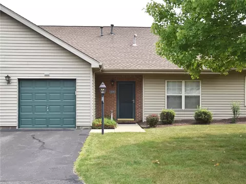1408 Greenbriar Ct, South Park, PA 15129