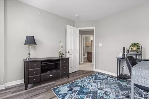 217 Lockheed Dr, Coraopolis, PA 15108 photo 23