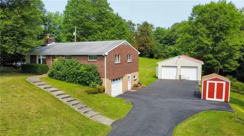 407 Upper Harmony Rd, Evans City, PA 16033