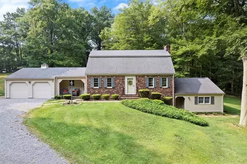 173 Stuber Rd, New Brighton, PA 15066