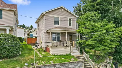420 Isabella Ave, Charleroi, PA 15022