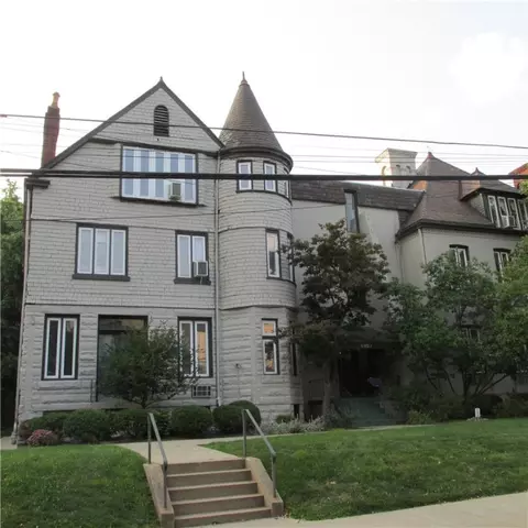 5927 Howe St #B3, Pittsburgh, PA 15232