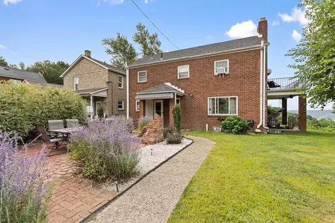 573 Ridge Rd, Ambridge, PA 15003