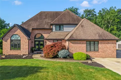 2534 Bonnie Dell Dr, South Park, PA 15129