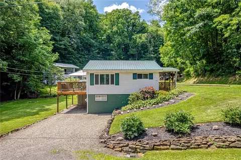 129 Caney Valley Rd, Markleysburg, PA 15459