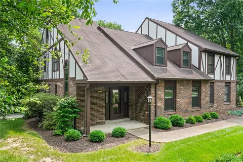 1214 Sewickley Heights Dr, Sewickley, PA 15143