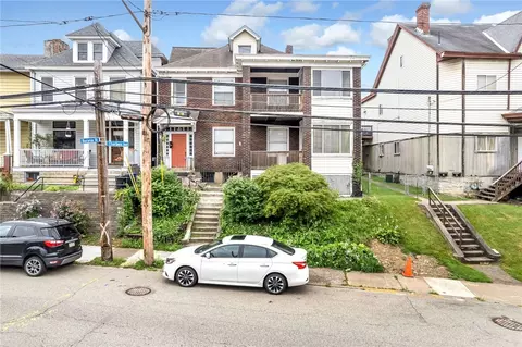 1025 Chartiers Ave, Pittsburgh, PA 15220