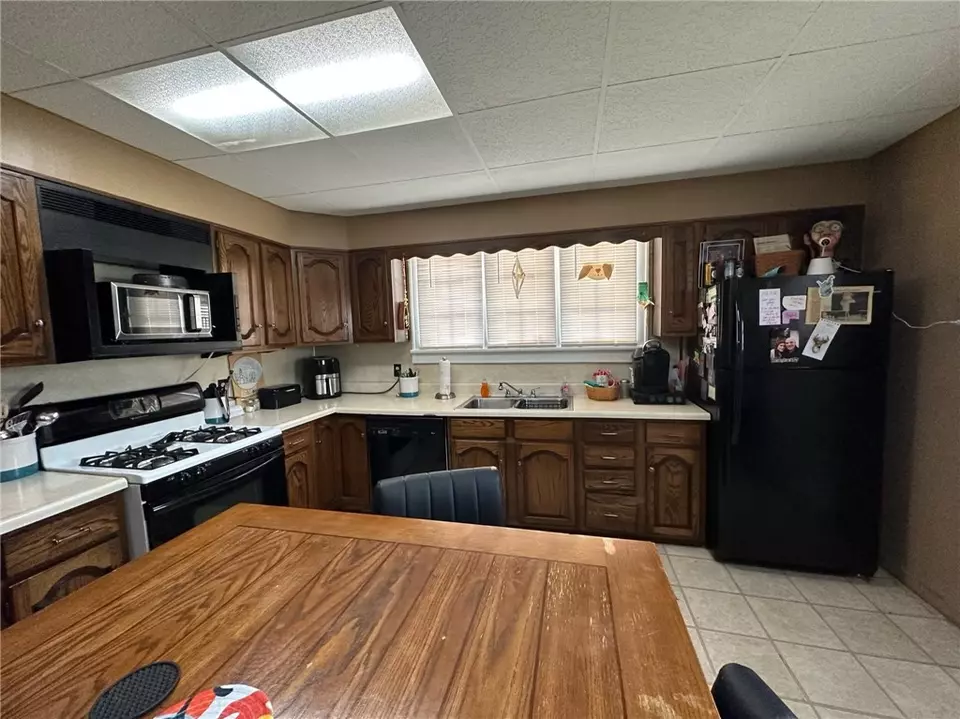  374 W Church St, Somerset, PA 15501 photo 18