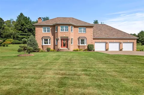 3926 Sardis Rd, Murrysville, PA 15668