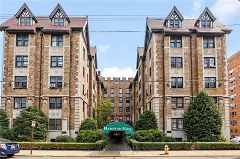 166 N Dithridge St #1C, Pittsburgh, PA 15213