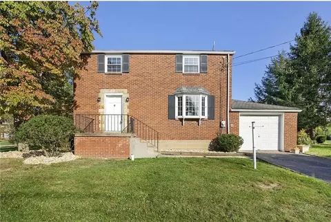 6 Alma Dr, Pittsburgh, PA 15238