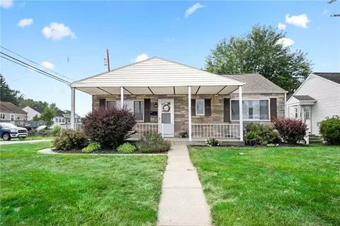 2110 Meadow Ln, Pittsburgh, PA 15220