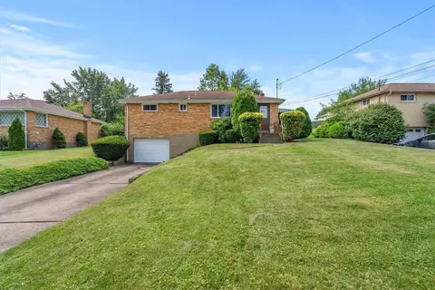 226 Barbara Dr, Mckees Rocks, PA 15136
