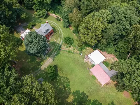 237 Indiana Dr, Glenshaw, PA 15116