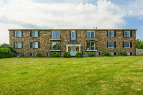 1616 Jefferson Ridge Dr, Clairton, PA 15025