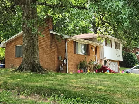 538 Beechwood Dr, Latrobe, PA 15650