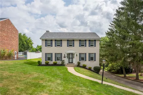 349 Mcgregor Ave, Canonsburg, PA 15317