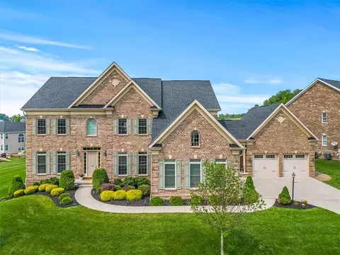 319 Longmore Dr, Mars, PA 16046