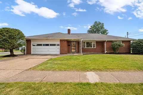 2767 Brodhead Rd, Aliquippa, PA 15001